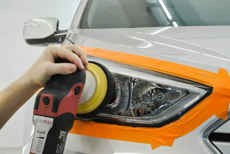 Restaurare faruri + tratament hidrofob